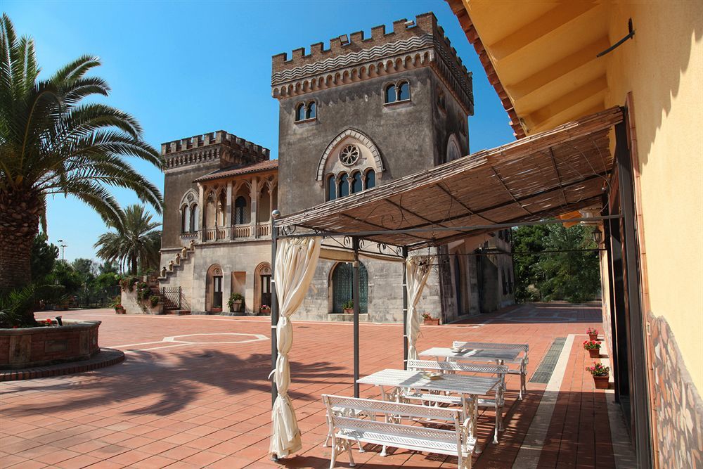 Castello D'Urso Somma B&B Catania Exteriör bild